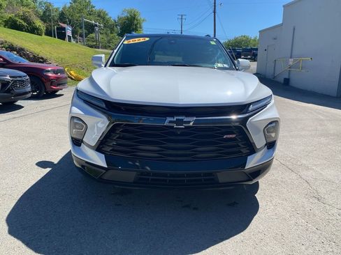 Used 2024 Chevrolet Blazer RS w/ Driver Confidence II Package AWD/4WD image 8