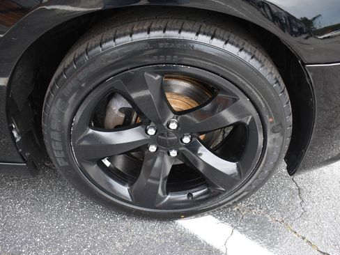 Used 2014 Dodge Charger R/T RWD image 32