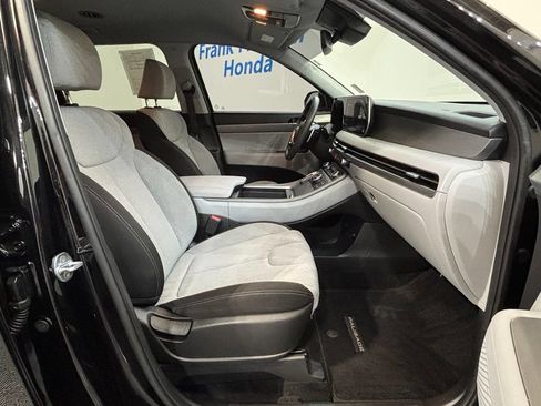 Used 2023 Hyundai Palisade SE AWD/4WD image 31
