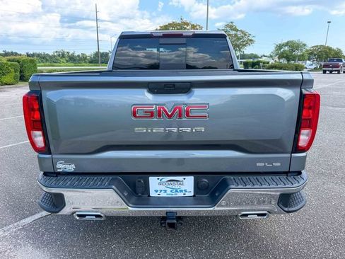 Used 2020 GMC Sierra 1500 SLE w/ SLE Value Package AWD/4WD image 4