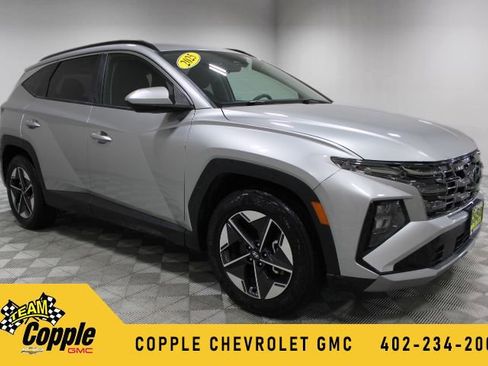 Used 2025 Hyundai Tucson SEL FWD image 1