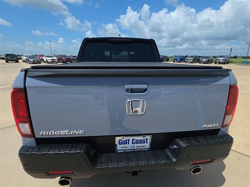 Used 2022 Honda Ridgeline Black Edition image 8