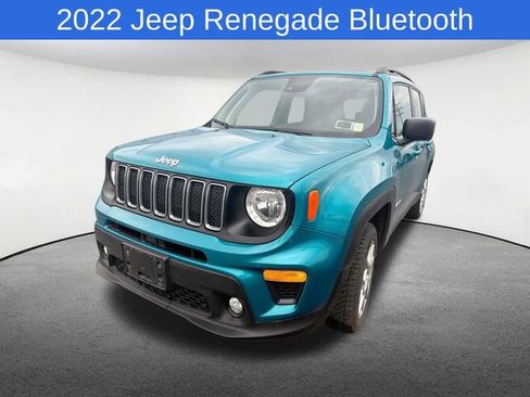 Used 2022 Jeep Renegade Latitude AWD/4WD image 1