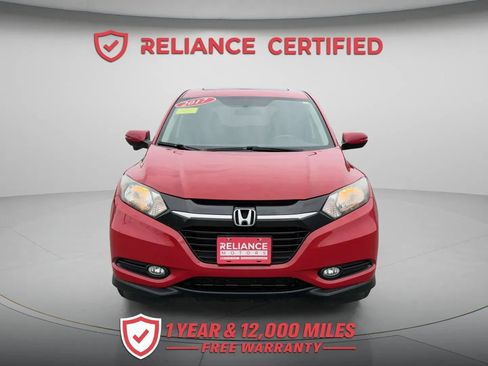 Used 2017 Honda HR-V EX image 10