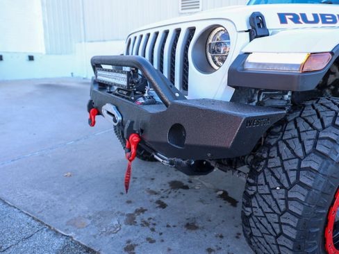 Used 2020 Jeep Gladiator Rubicon image 14