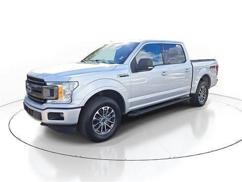 Used 2018 Ford F150 XLT w/ Equipment Group 302A Luxury image 3