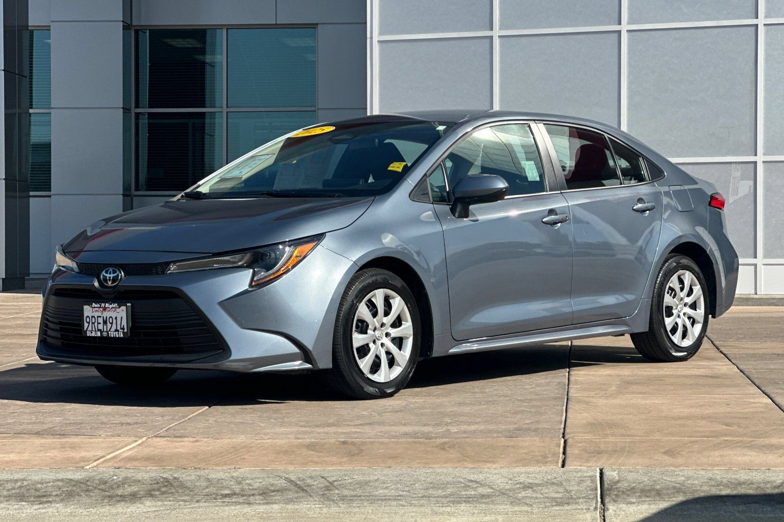 Certified 2025 Toyota Corolla LE FWD image 10