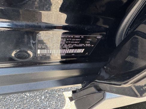 Certified 2023 Toyota RAV4 LE AWD/4WD image 24