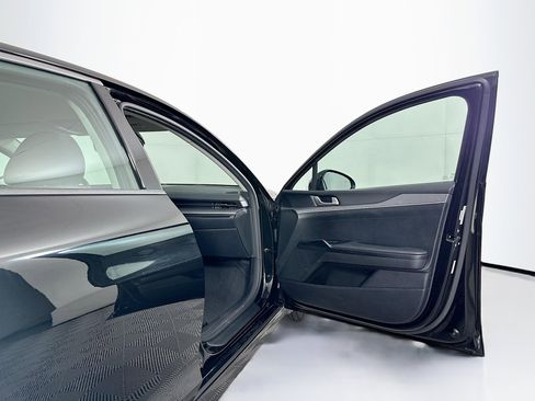 Used 2025 Kia K5 LXS image 31