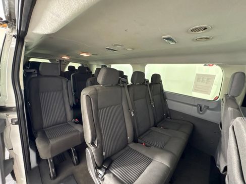 Used 2017 Ford Transit 350 XLT RWD image 37