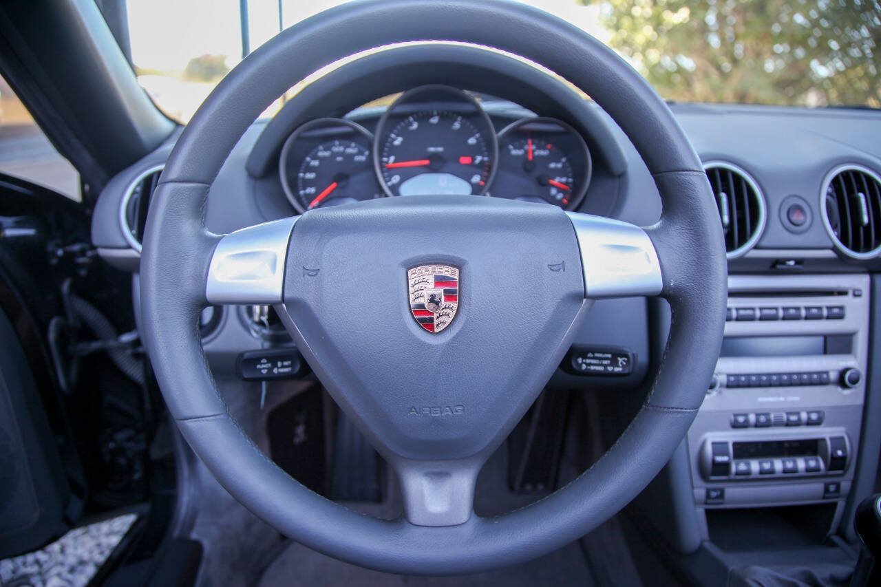 Used 2005 Porsche Boxster RWD image 31