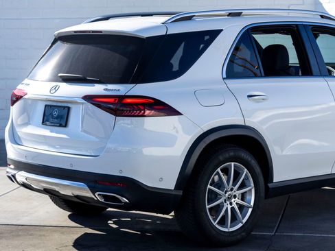 Used 2024 Mercedes-Benz GLE 350 4MATIC image 11