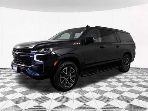 Used 2022 Chevrolet Suburban Z71 w/ Z71 Off-Road Package image 11