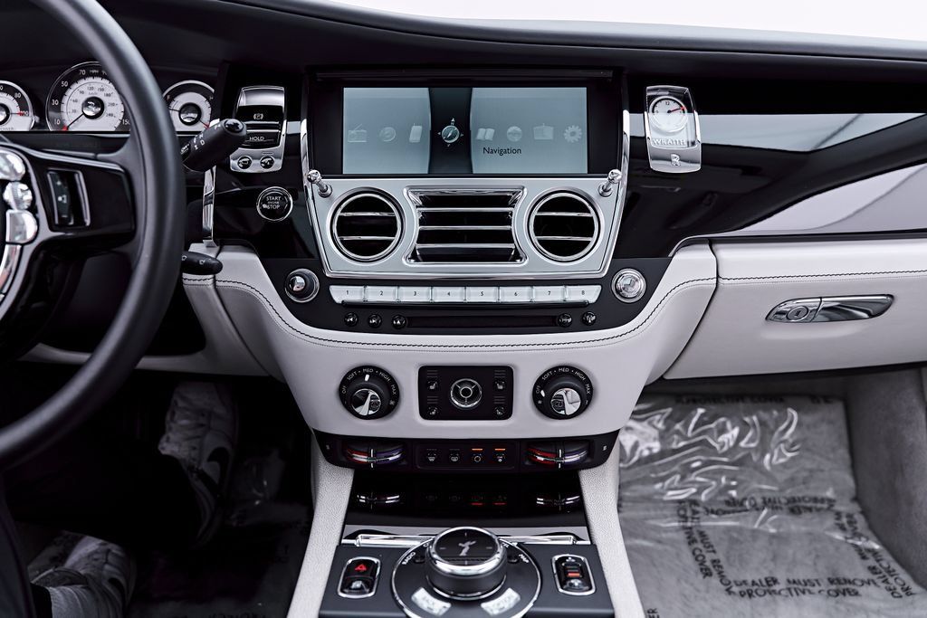 Used 2014 Rolls-Royce Wraith RWD image 75