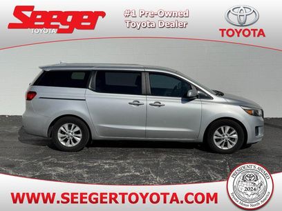 Used 2015 Kia Sedona LX