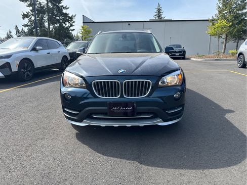 Used 2015 BMW X1 sDrive28i RWD image 2