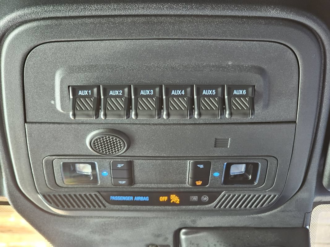 Used 2024 Ford Bronco Wildtrak AWD/4WD image 32