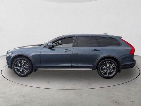Used 2018 Volvo V90 T6 Cross Country w/ Convenience Package AWD/4WD image 8