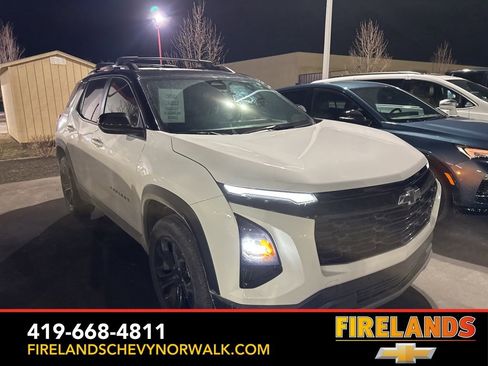 Used 2025 Chevrolet Equinox LT w/ Midnight Edition image 5