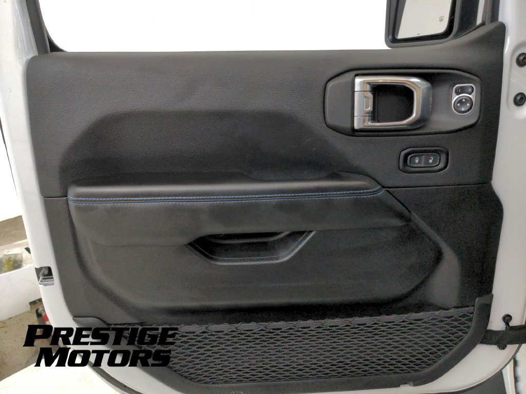 Used 2024 Jeep Wrangler High Altitude AWD/4WD image 23