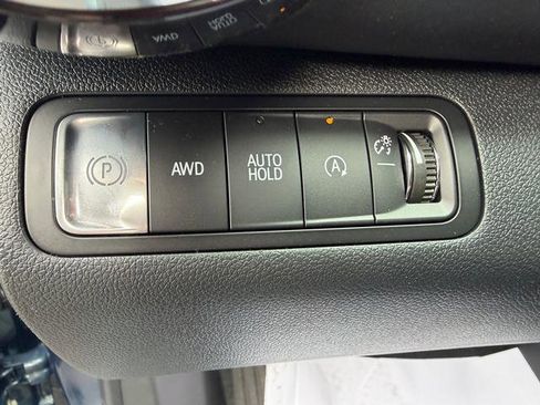 Used 2026 Chevrolet Equinox LT w/ Convenience Package II AWD/4WD image 23