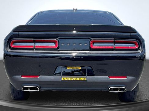 Used 2020 Dodge Challenger SXT w/ Blacktop Package RWD image 4