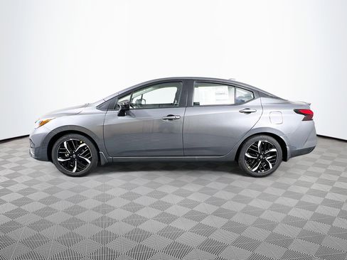 New 2025 Nissan Versa SR w/ Trunk Package image 26
