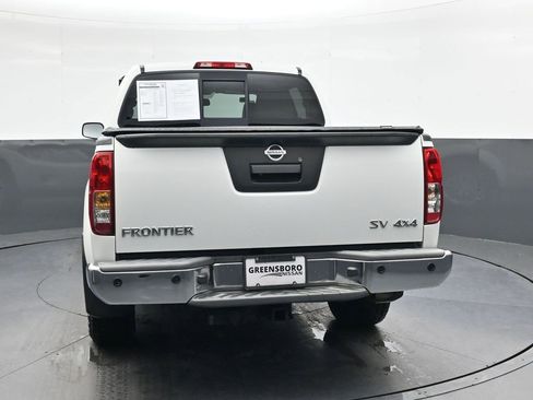 Used 2017 Nissan Frontier SV w/ SV Value Truck Package image 5