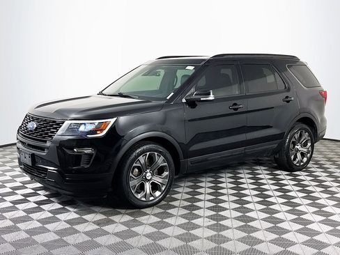 Used 2018 Ford Explorer Sport image 4