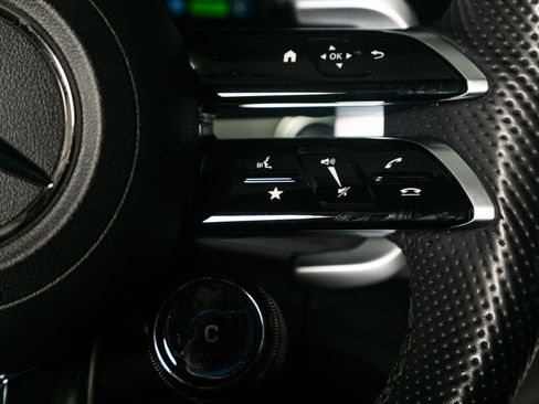 Used 2022 Mercedes-Benz AMG GT 43 image 48