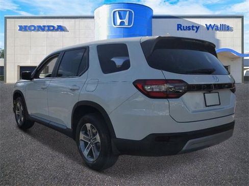 New 2025 Honda Pilot EX-L image 5