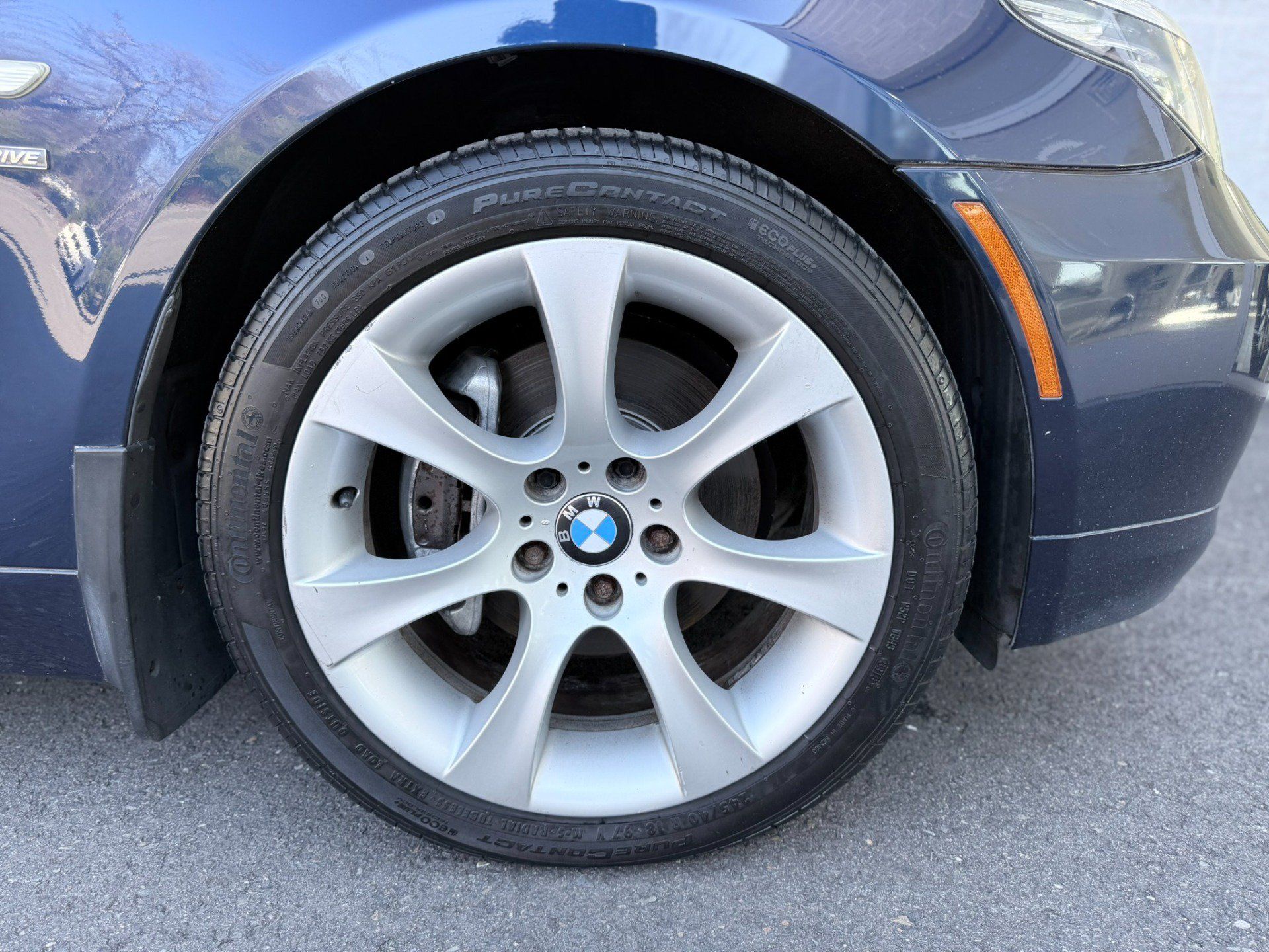 Used 2009 BMW 535i xDrive Wagon AWD/4WD image 46