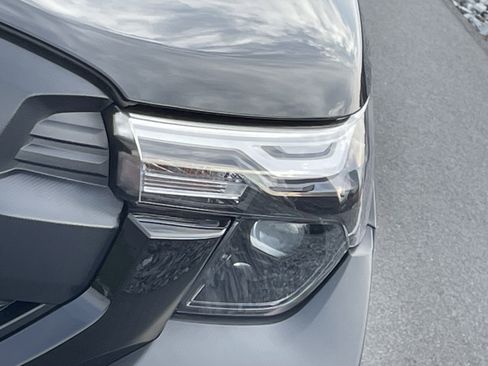 Used 2026 Subaru Forester Wilderness AWD/4WD image 7