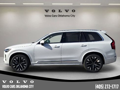 Used 2025 Volvo XC90 B6 Plus w/ Protection Package Premier image 3