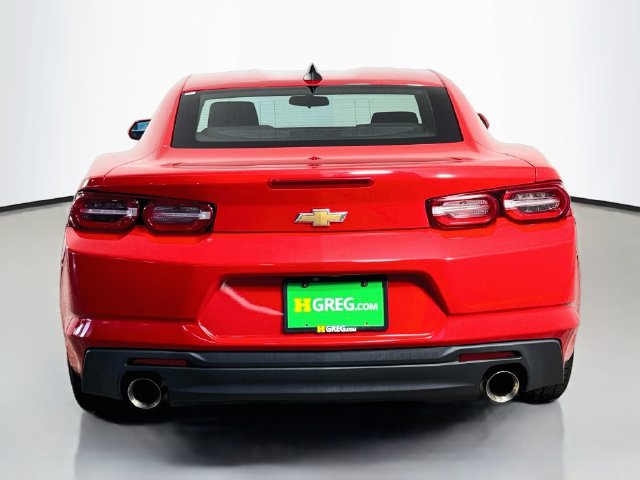 Used 2023 Chevrolet Camaro LT RWD image 8