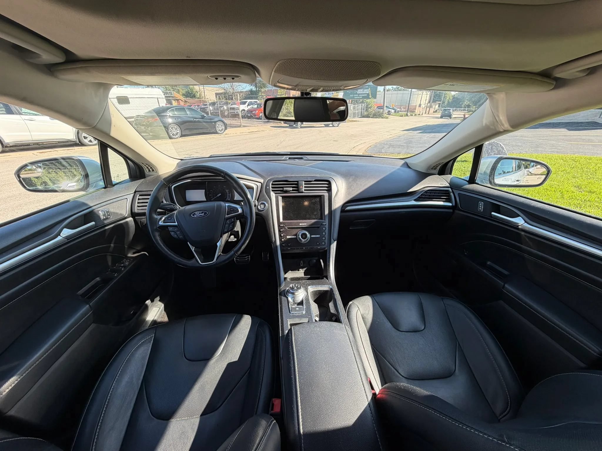 Used 2018 Ford Fusion Titanium AWD/4WD image 10