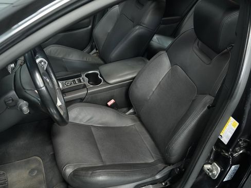 Used 2009 Pontiac G8 w/ Premium Package image 37