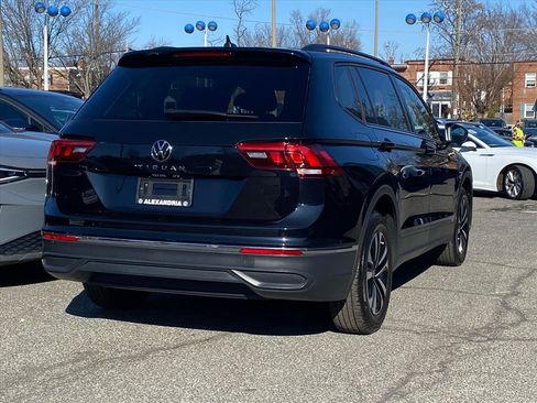 Certified 2024 Volkswagen Tiguan S image 3