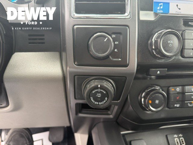 Used 2016 Ford F150 XLT w/ Equipment Group 302A Luxury AWD/4WD image 24