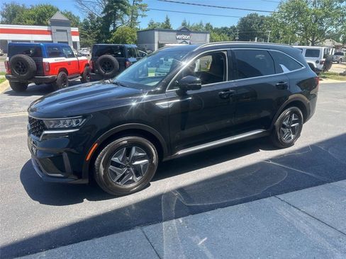Used 2021 Kia Sorento S FWD image 6