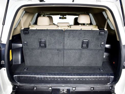 Used 2013 Toyota 4Runner Limited image 47