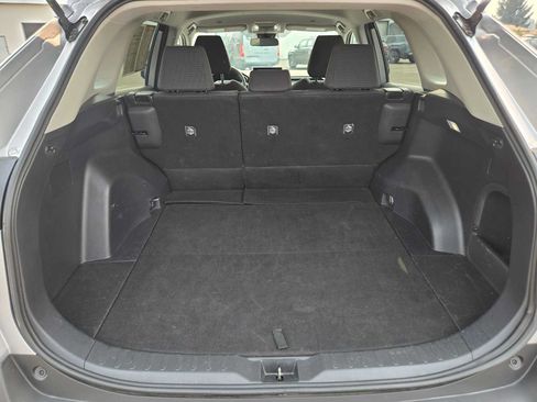Certified 2025 Toyota RAV4 LE AWD/4WD image 15