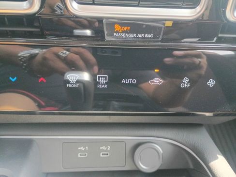 New 2026 Nissan Sentra SR w/ Floor Mat Package image 15