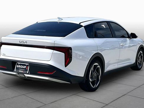 Certified 2026 Kia K4 EX FWD image 12