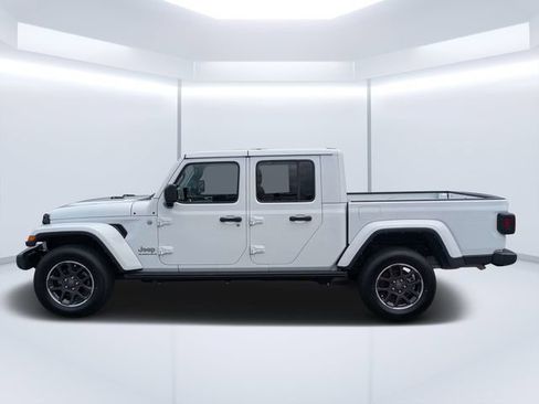 Used 2023 Jeep Gladiator Overland w/ Popular Equipment Package AWD/4WD image 6