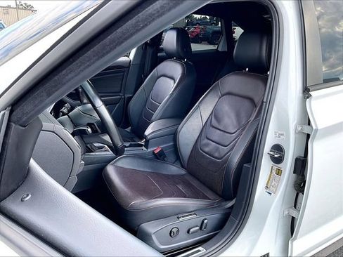 Used 2022 Volkswagen Jetta GLI Autobahn FWD image 10