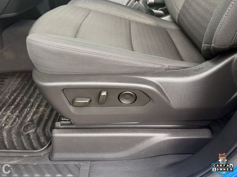 Certified 2025 Chevrolet Silverado 1500 Custom AWD/4WD image 18