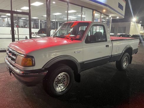 Used 1994 Ford Ranger XLT image 1