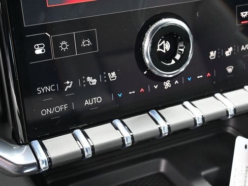 New 2026 GMC Acadia AT4 w/ Luxury Package AWD/4WD image 24