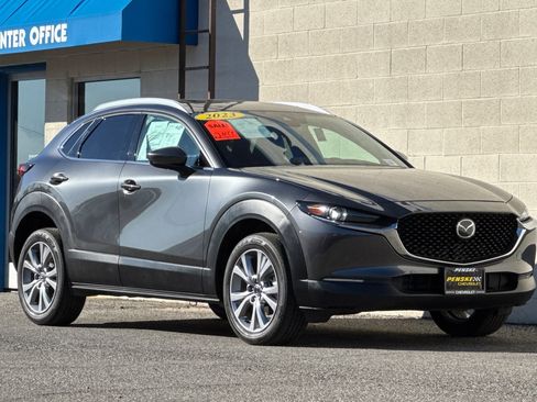 Used 2023 MAZDA CX-30 AWD 2.5 S w/ Premium Package image 2